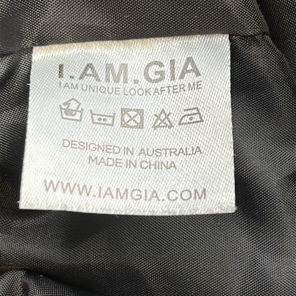 I AM GIA Pixie Sherpa Coat Size XSmall Black Oversized Relaxed Zip Up - Picture 7 of 8
